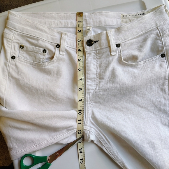 Rag & Bone Dre Capri White Distressed Women's Jeans, Frayed, Stretch, sz 28. - Picture 9 of 16